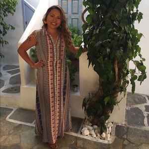 En Creme Floral Print Maxi Dress